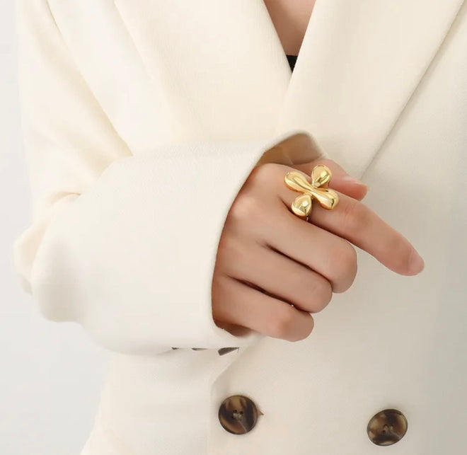 Vera Ring - Gold